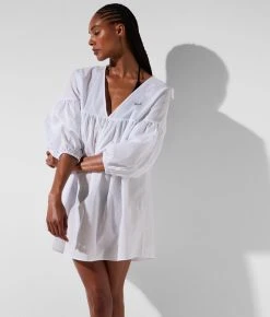 KARL LAGERFELD STRANDKLEID IM KARL-STIL MIT V-AUSSCHNITT