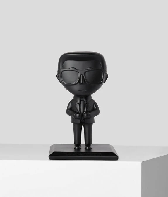 KARL LAGERFELD K/IKONIK KARL-STATUE