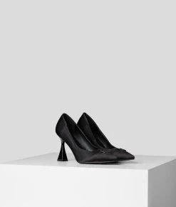 KARL LAGERFELD Debut Brooch Pumps